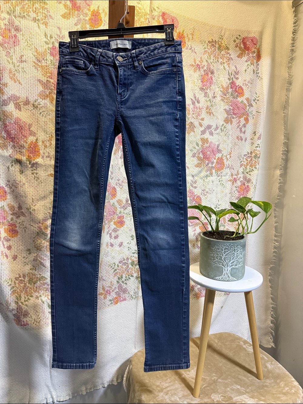 Calvin Klein Jeans Women's Skinny in Dark Blue